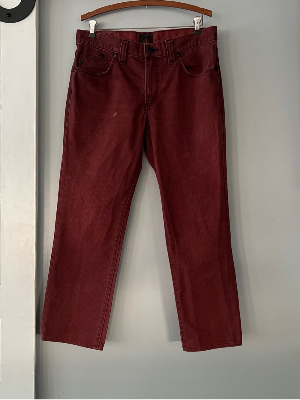 Rock & Republic Premium Colburg Jeans Mens 34x32 Earthy Red Straight 100% Cotton